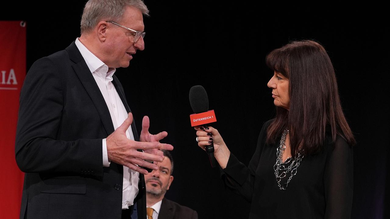 Doris Glaser im Gespräch mit dem Präsidenten von "Licht ins Dunkel", Kurt Nekula.