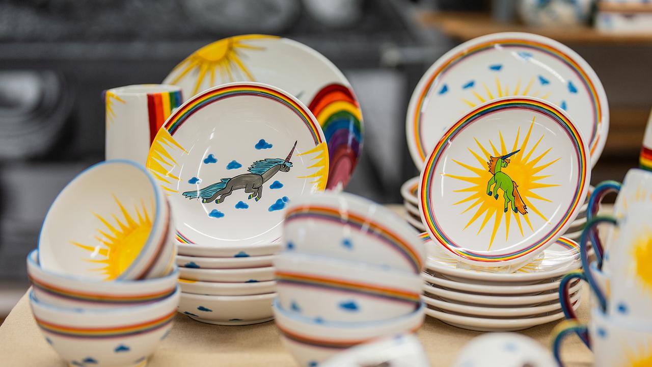 Das Komplettset "Friedenswächter" mit Sonnenmotiven und Einhörnern.